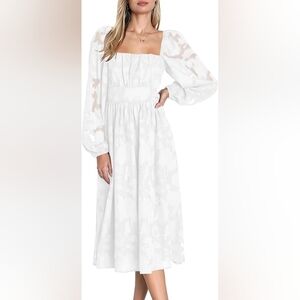 Elegant White Long Sleeve Dress